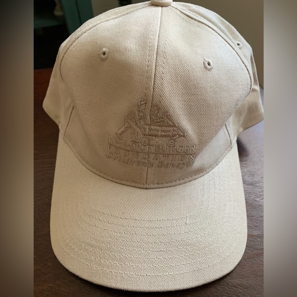 IN N OUT BURGER FOUNDATION HAT